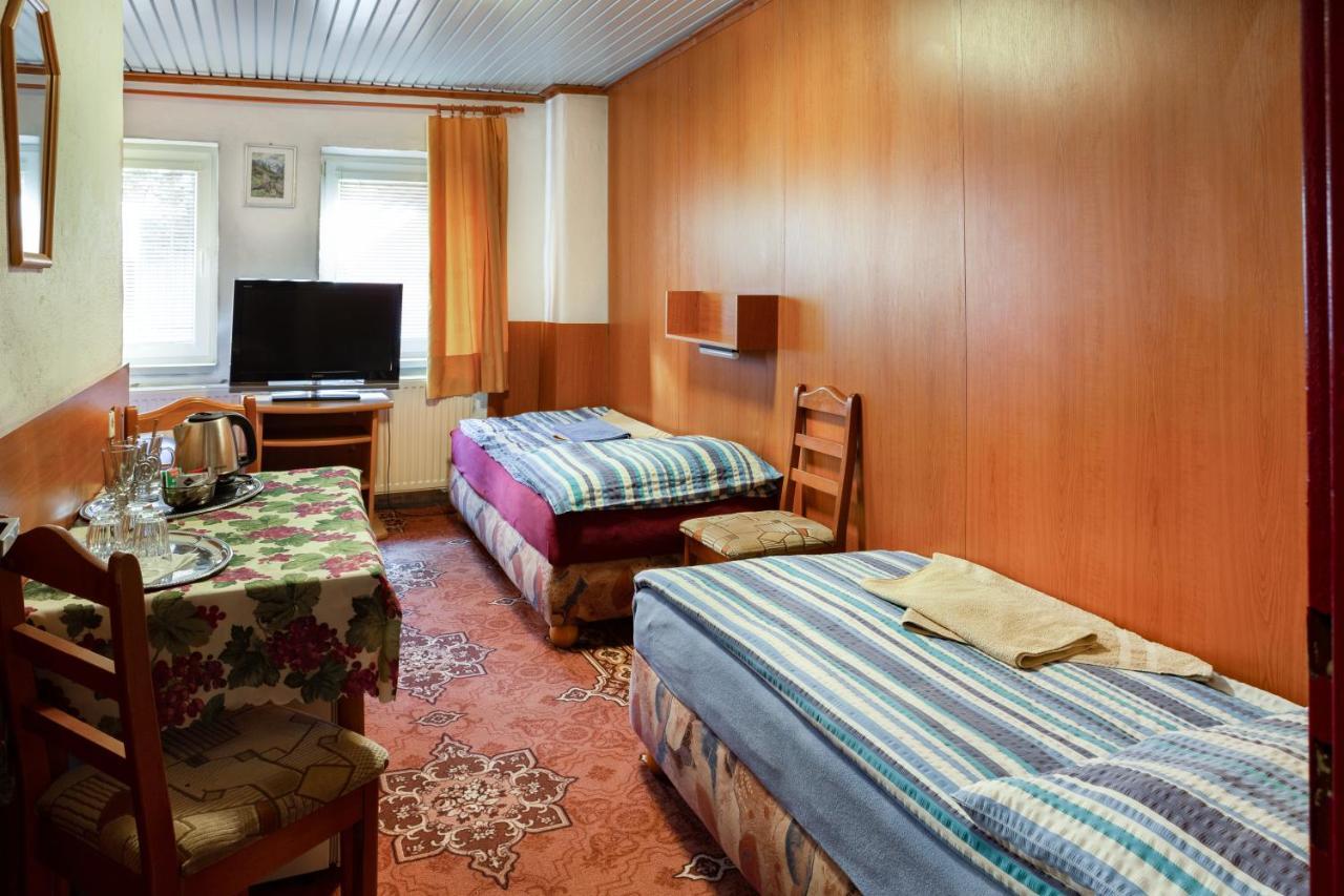Hotel Penzión Rozália Košice Esterno foto
