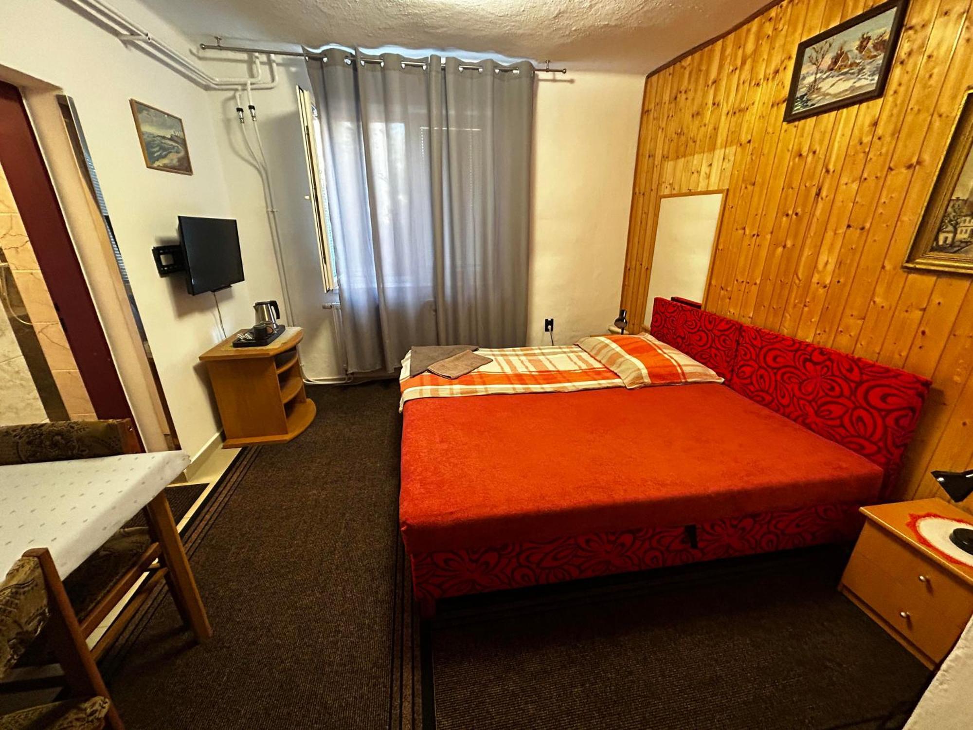 Hotel Penzión Rozália Košice Esterno foto