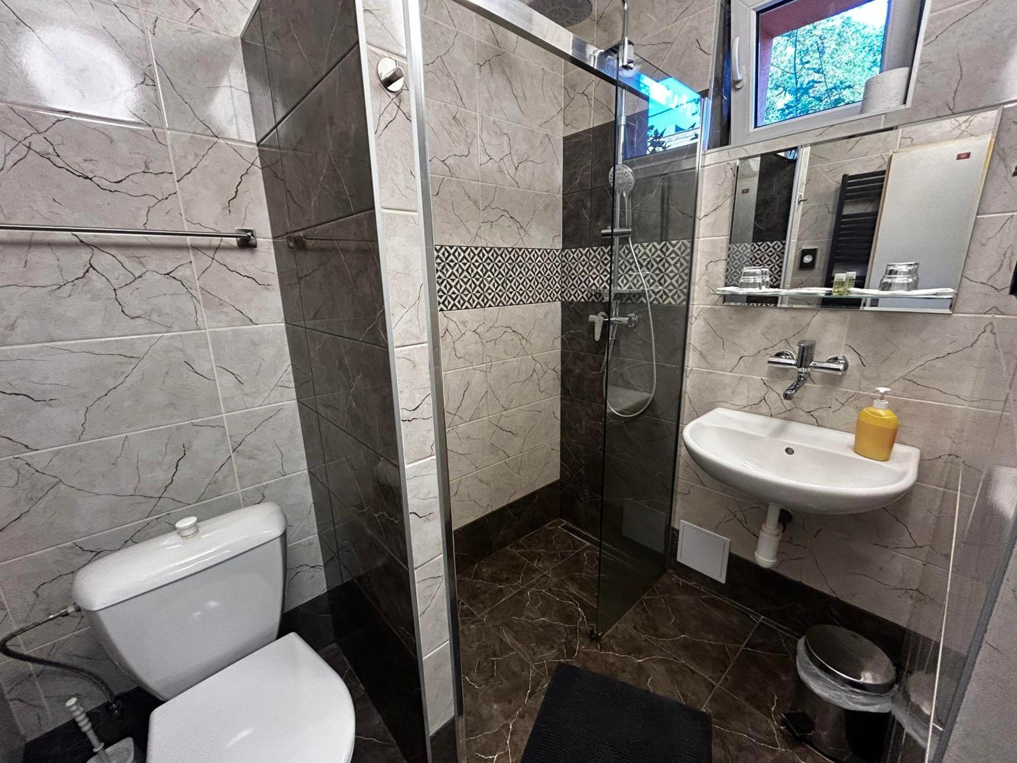 Hotel Penzión Rozália Košice Esterno foto