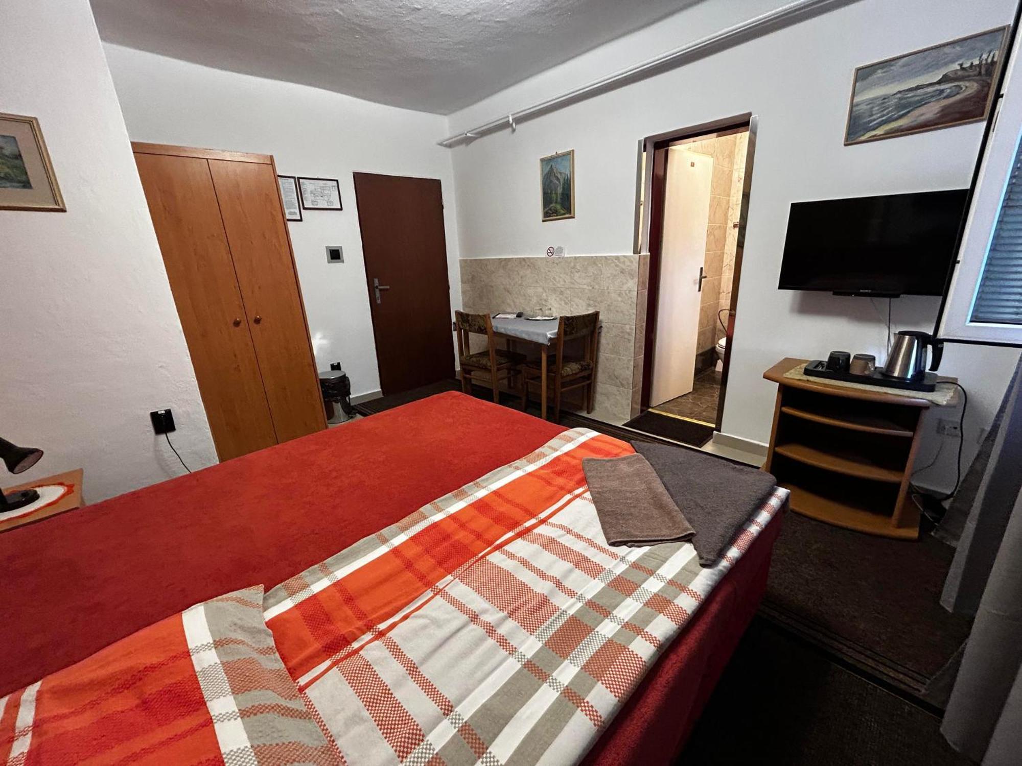 Hotel Penzión Rozália Košice Esterno foto
