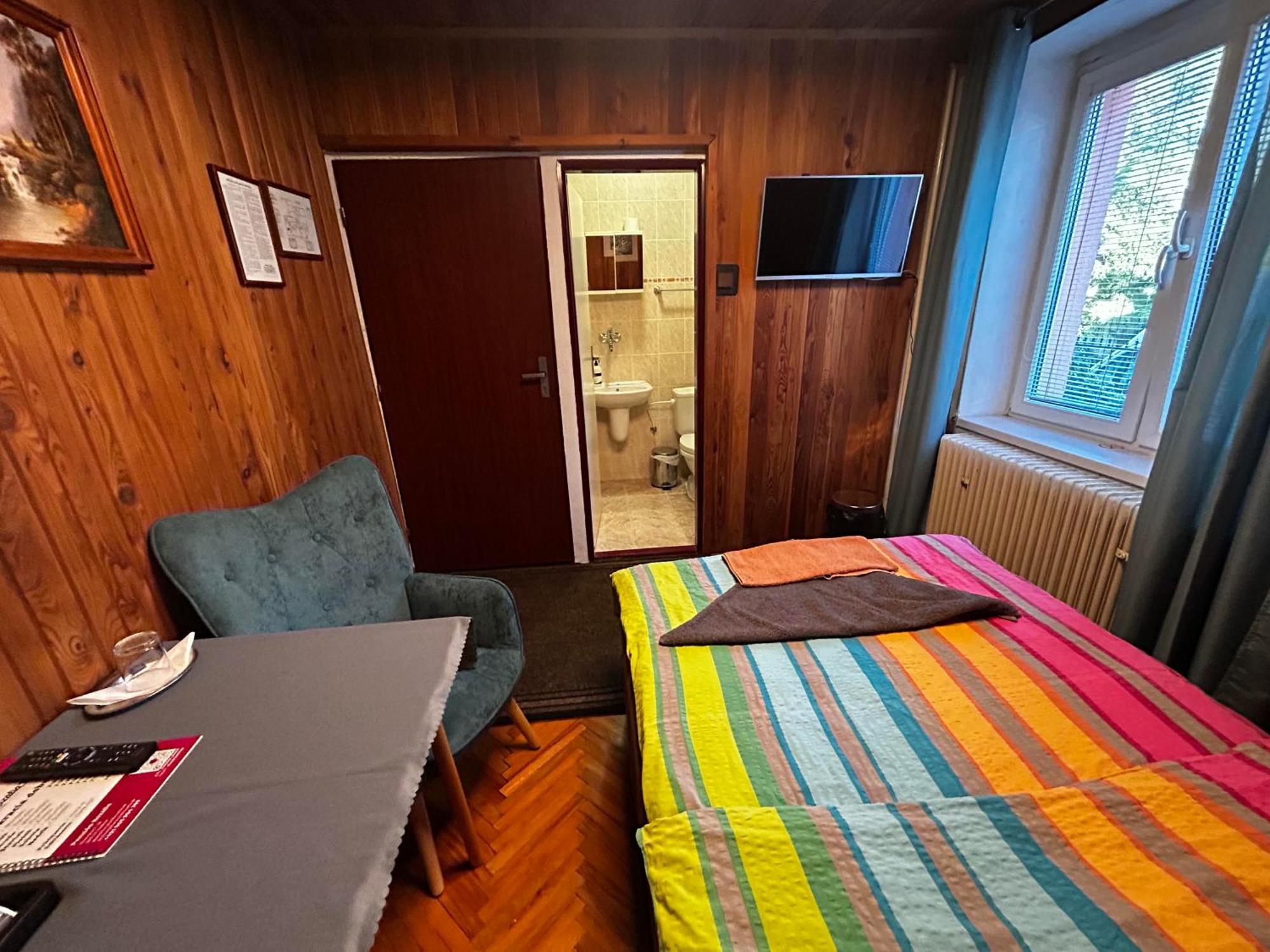 Hotel Penzión Rozália Košice Esterno foto