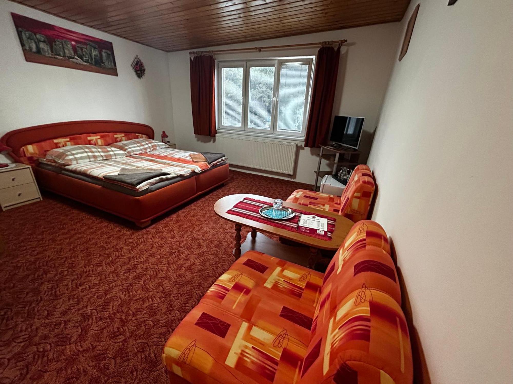Hotel Penzión Rozália Košice Esterno foto