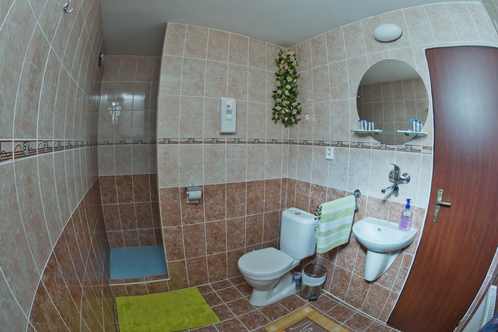 Hotel Penzión Rozália Košice Esterno foto